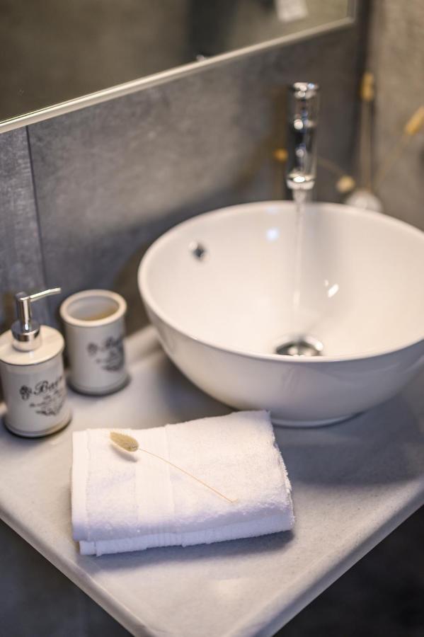 Dalie Luxury Suites 古维亚 外观 照片
